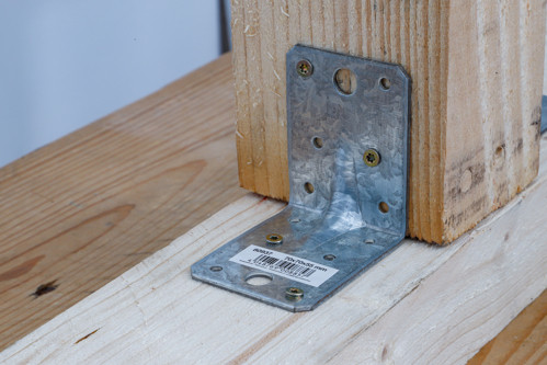 BGS Winkelverbinder | mit Sicke | 70 x 70 x 55 x 2,5 mm | Spar-Pack | 25 Stück