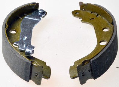DENCKERMANN Bremsbackensatz