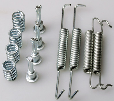 DENCKERMANN Zubehörsatz, Bremsbacken