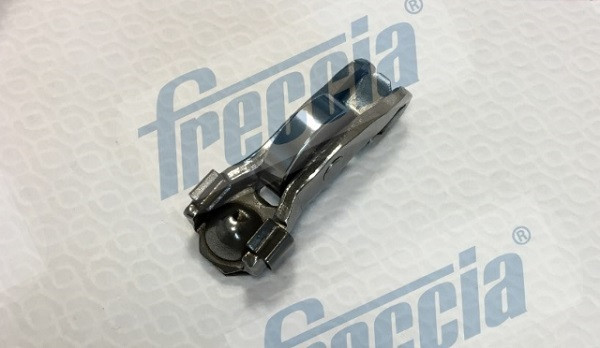FRECCIA Schlepphebel, Motorsteuerung