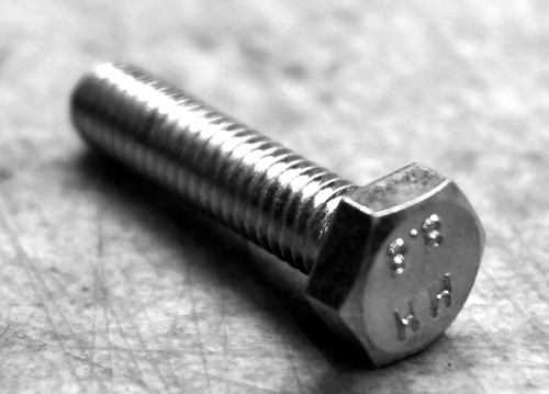 VEGAZ Schraube, Abgasanlage